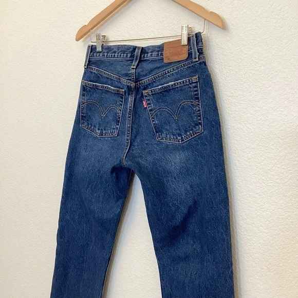 Levi’s 501 W27 Women’s High Rise Straight Leg Premium Jeans 12501-0400 - Picture 8 of 14